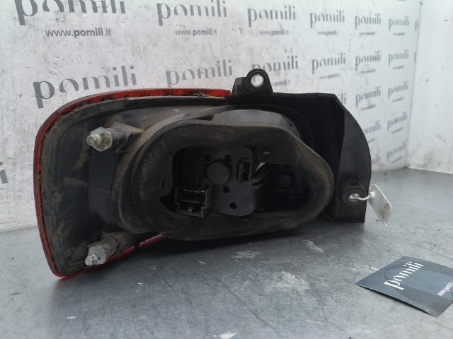 Pomili Fanaleria Fanale post. parte est. DX FIAT CROMA (2T) (10/07>12/11<) destro