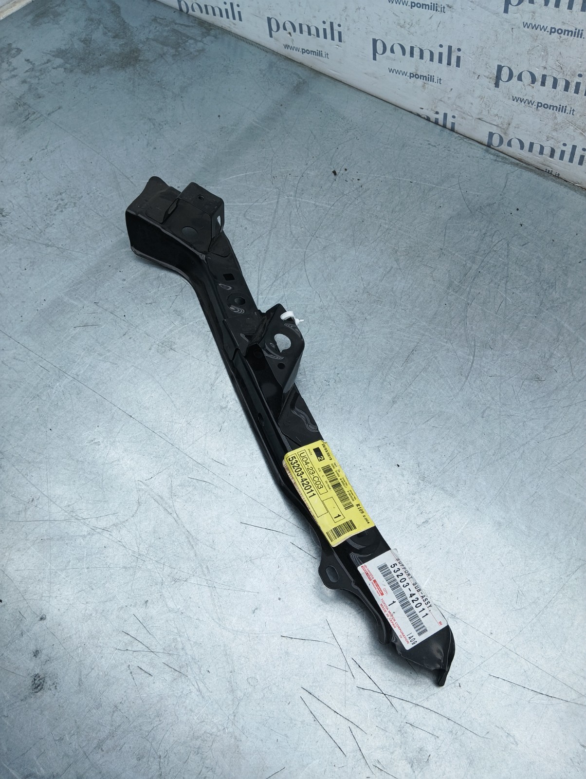 Pomili Motore e cambio con supporti Toyota RAV4 staffa supporto radiatore sinistra nuova