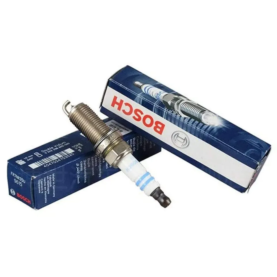 Bosch Candele di accensione 241145517 candela