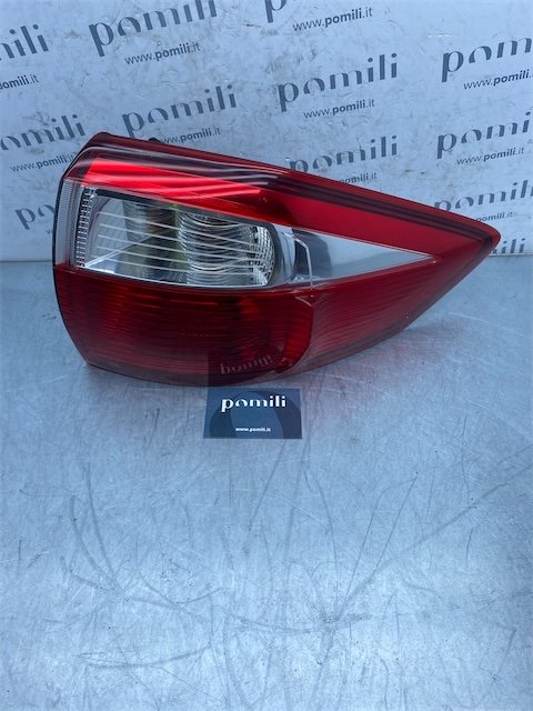 Pomili Fanaleria Ford C-Max (CB7) fanale posteriore esterno destro