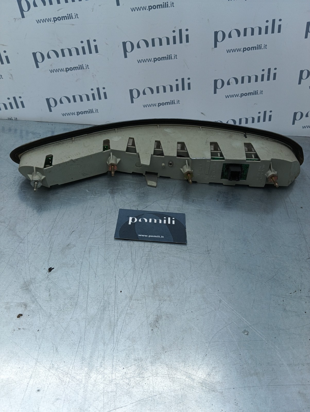 Pomili Fanaleria Fanale posteriore sinistro Lancia Thesis (SJ) 60684979 usato