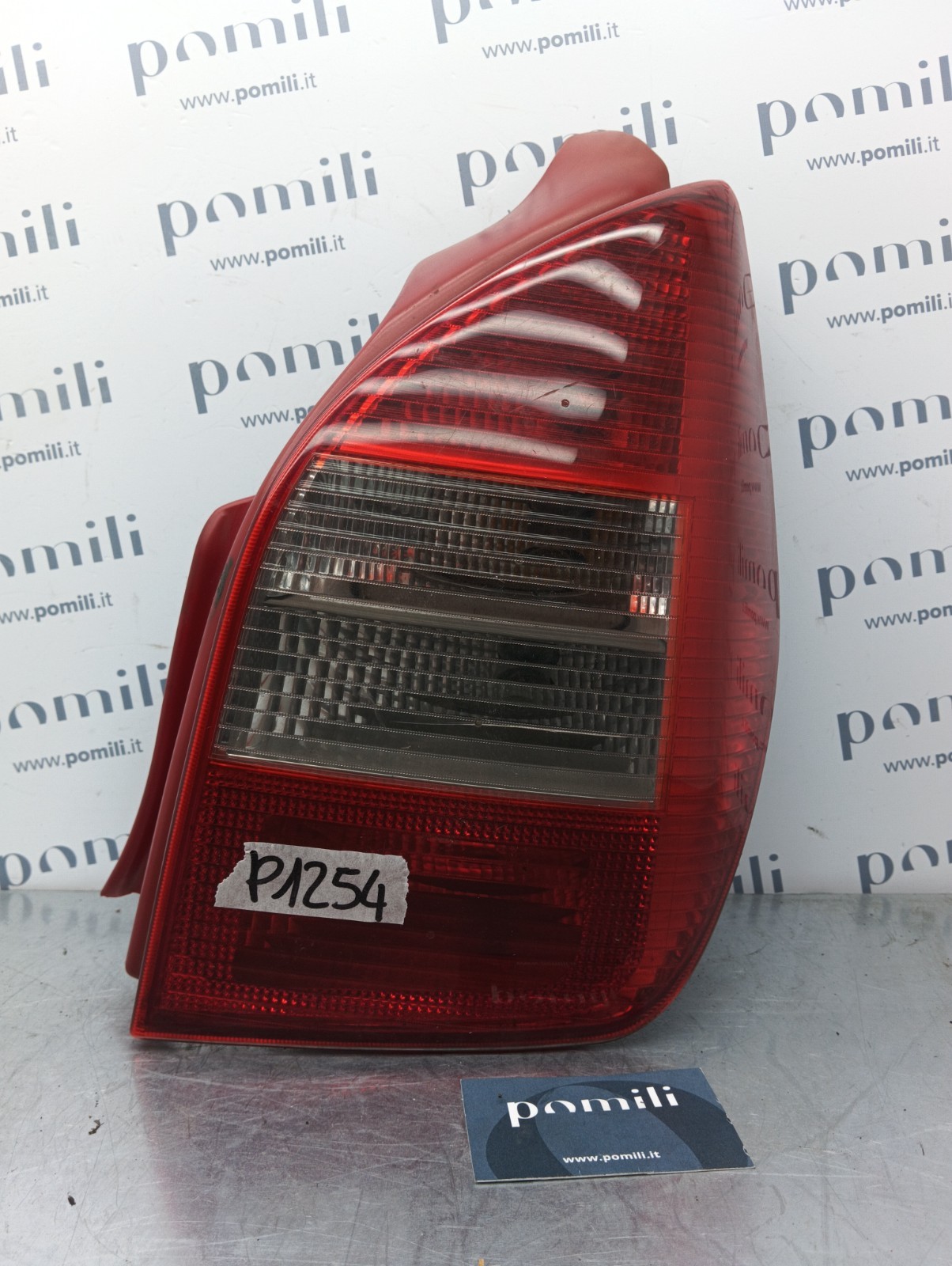 Pomili Fanaleria Citroen C2 Fanale posteriore destro 9680283680 usato