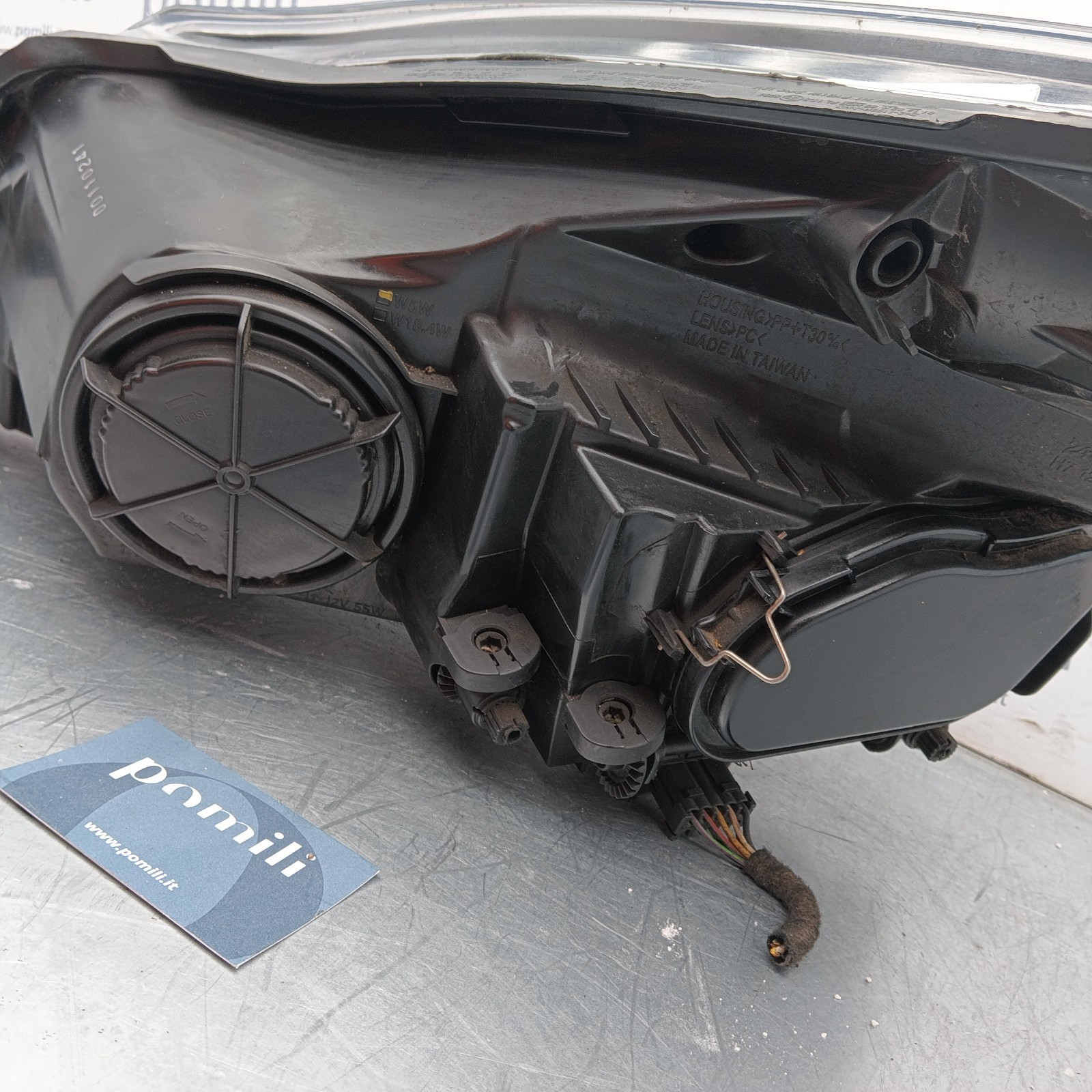Pomili Fanaleria Ford C-Max II AM5113W029AF faro destro usato