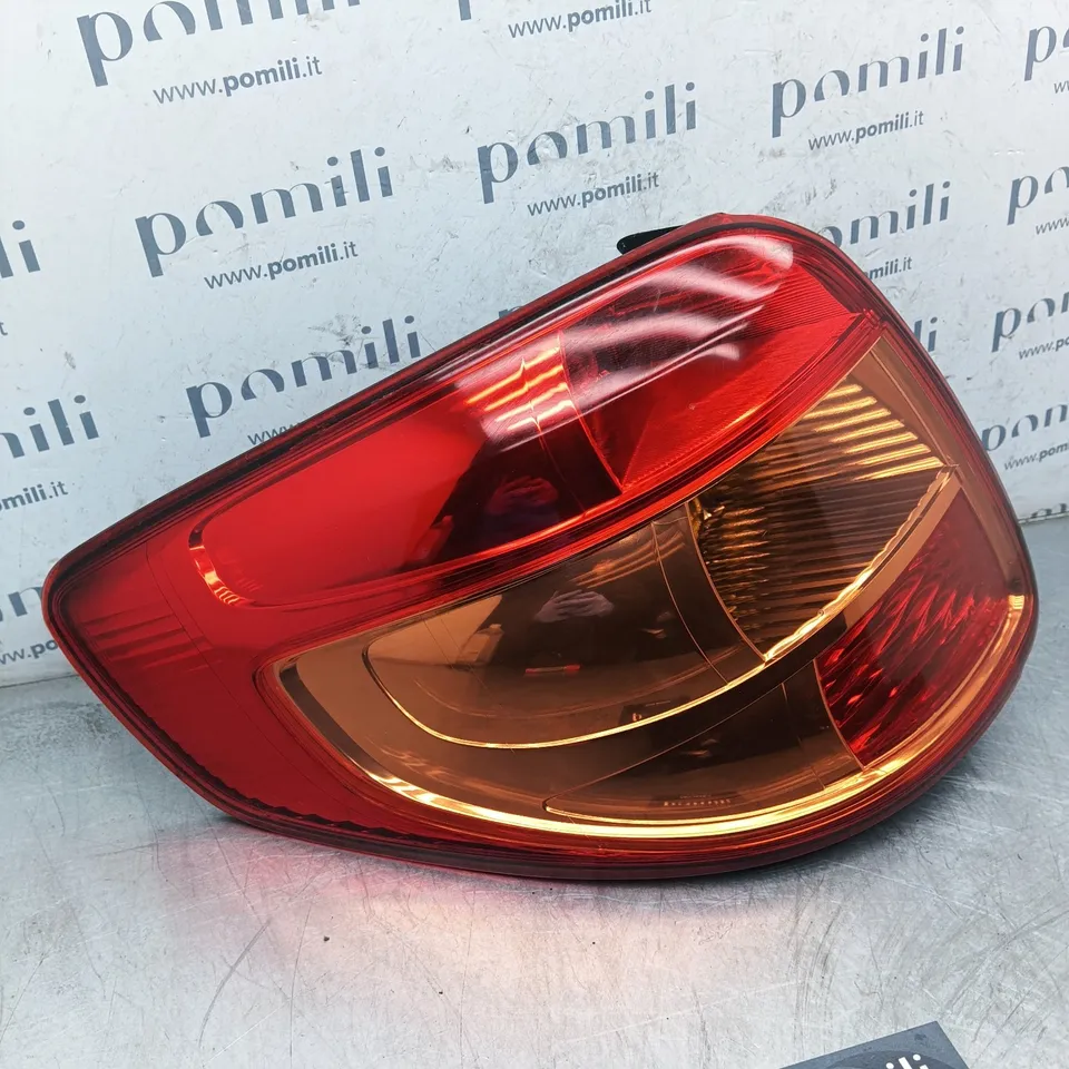 Pomili Fanaleria Fiat 16 fanale posteriore sinistro 220-16684 usato