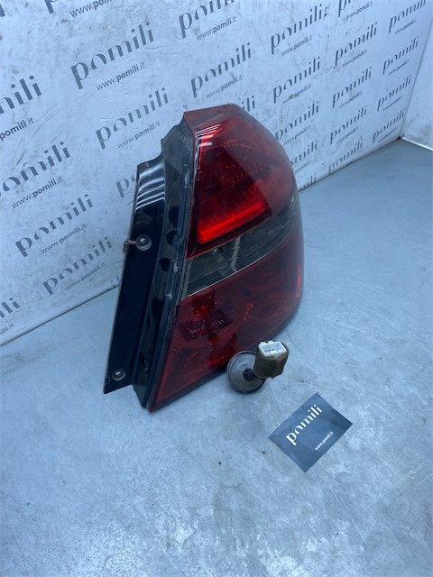 Pomili Fanaleria Chevrolet Daewoo Kalos T200 fanale posteriore destro