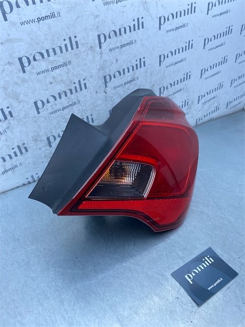 Pomili Fanaleria Opel Corsa X15 fanale posteriore esterno destro
