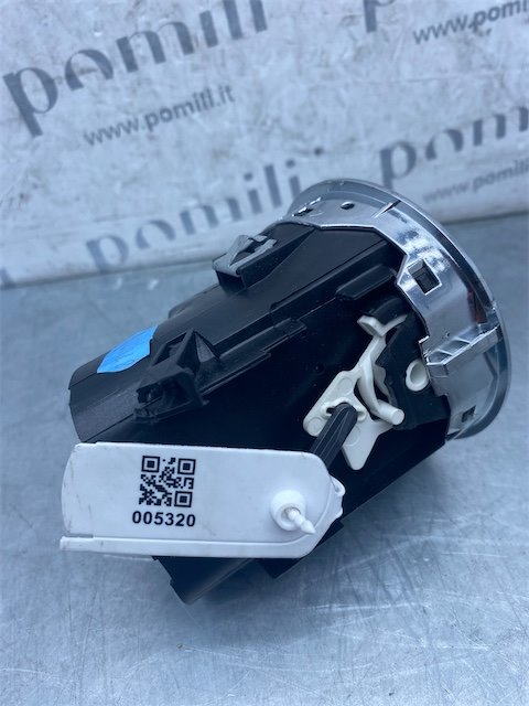 Pomili Climatizzazione Bocchetta aria lat. cruscotto DX FIAT 500 3P usata