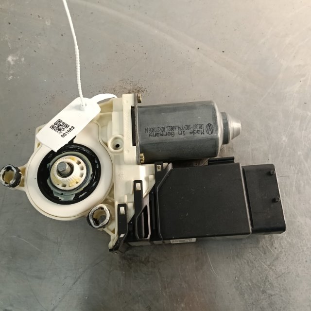 Pomili Rivestimenti interni e parti interne Volkswagen Golf (1J) motorino alzacristallo anteriore sinistro