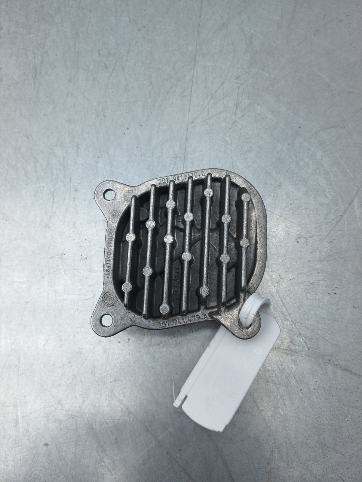 Pomili Fanaleria centralina DRL fari LED Volkswagen Taigo 2G7941479C usata