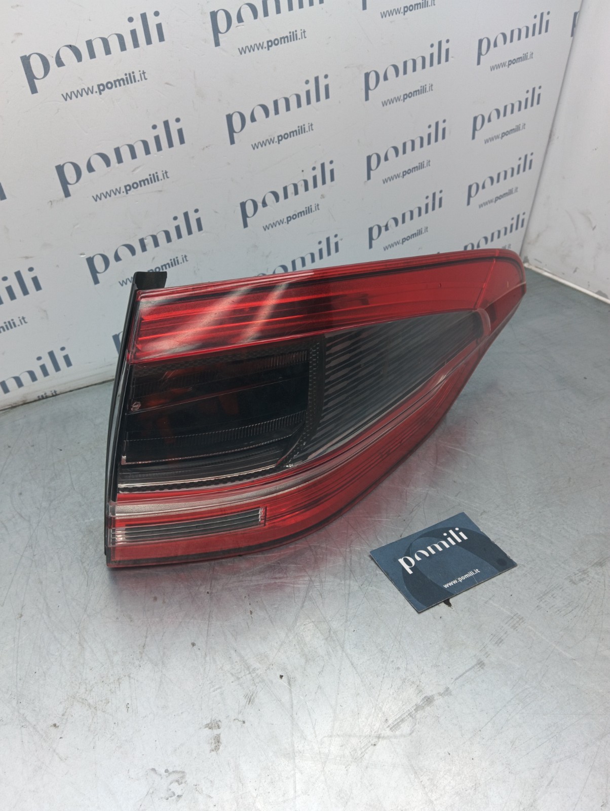 Pomili Fanaleria Ford S-Max 173187-02 fanale posteriore destro usato