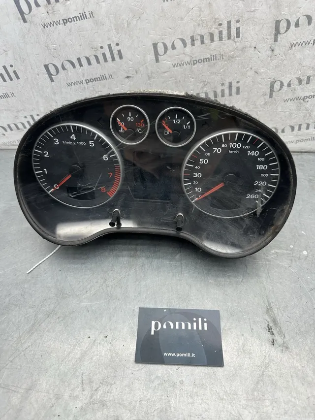 Pomili Rivestimenti interni e parti interne 8P0920930D quadro strumenti Audi A3