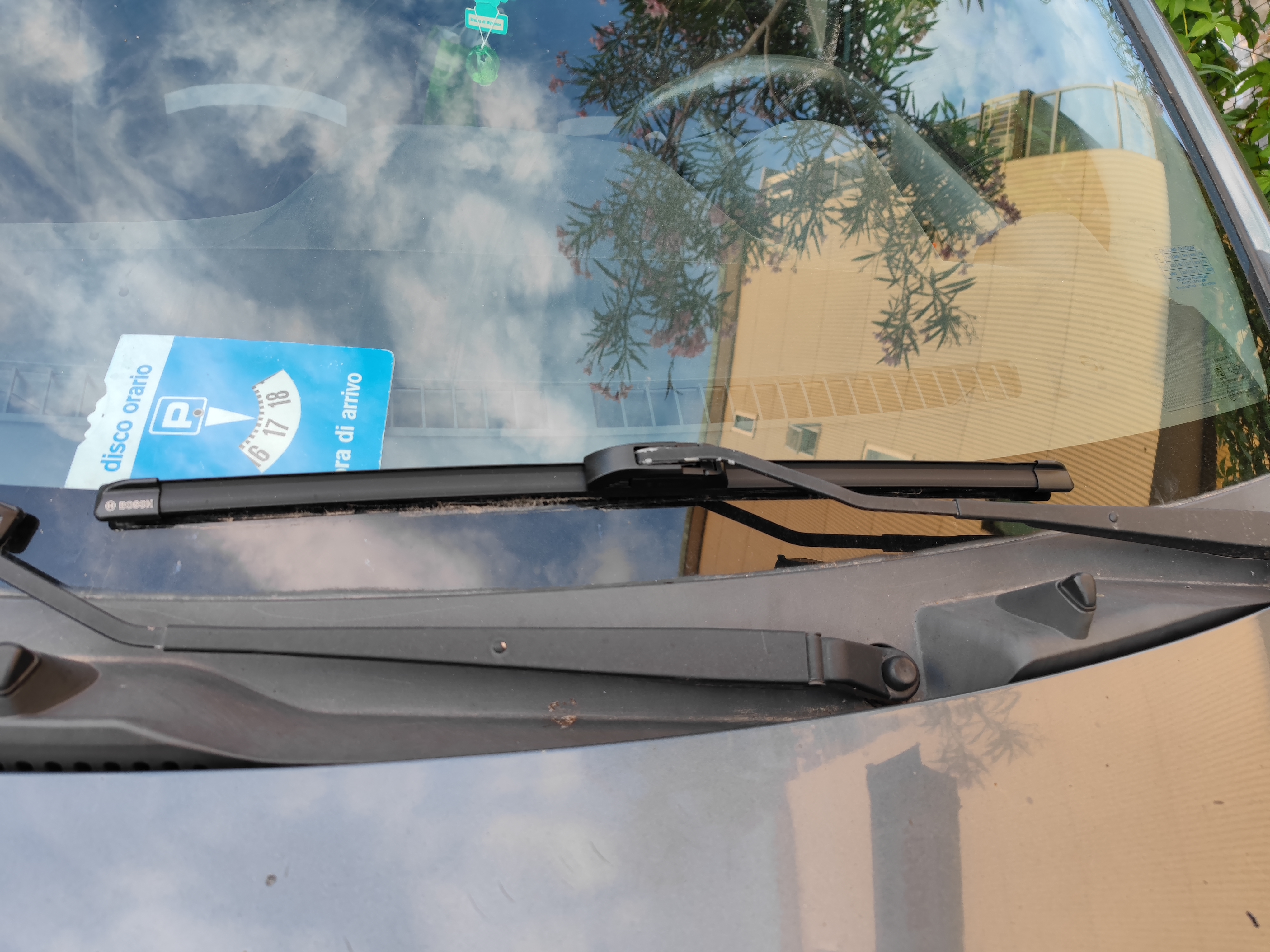 Bosch Spazzole tergicristallo AeroTwin 3397007589 2 pezzi con spoiler