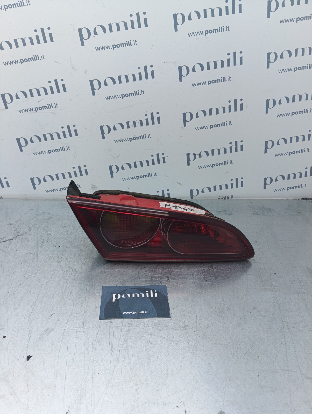 Pomili Fanaleria Alfa Romeo 159 fanalino portellone sinistro 27802002 usato