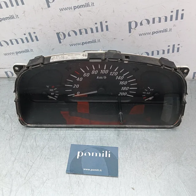 Pomili Rivestimenti interni e parti interne Quadro strumenti Opel Agila A 2000-08 34100-84EG usato