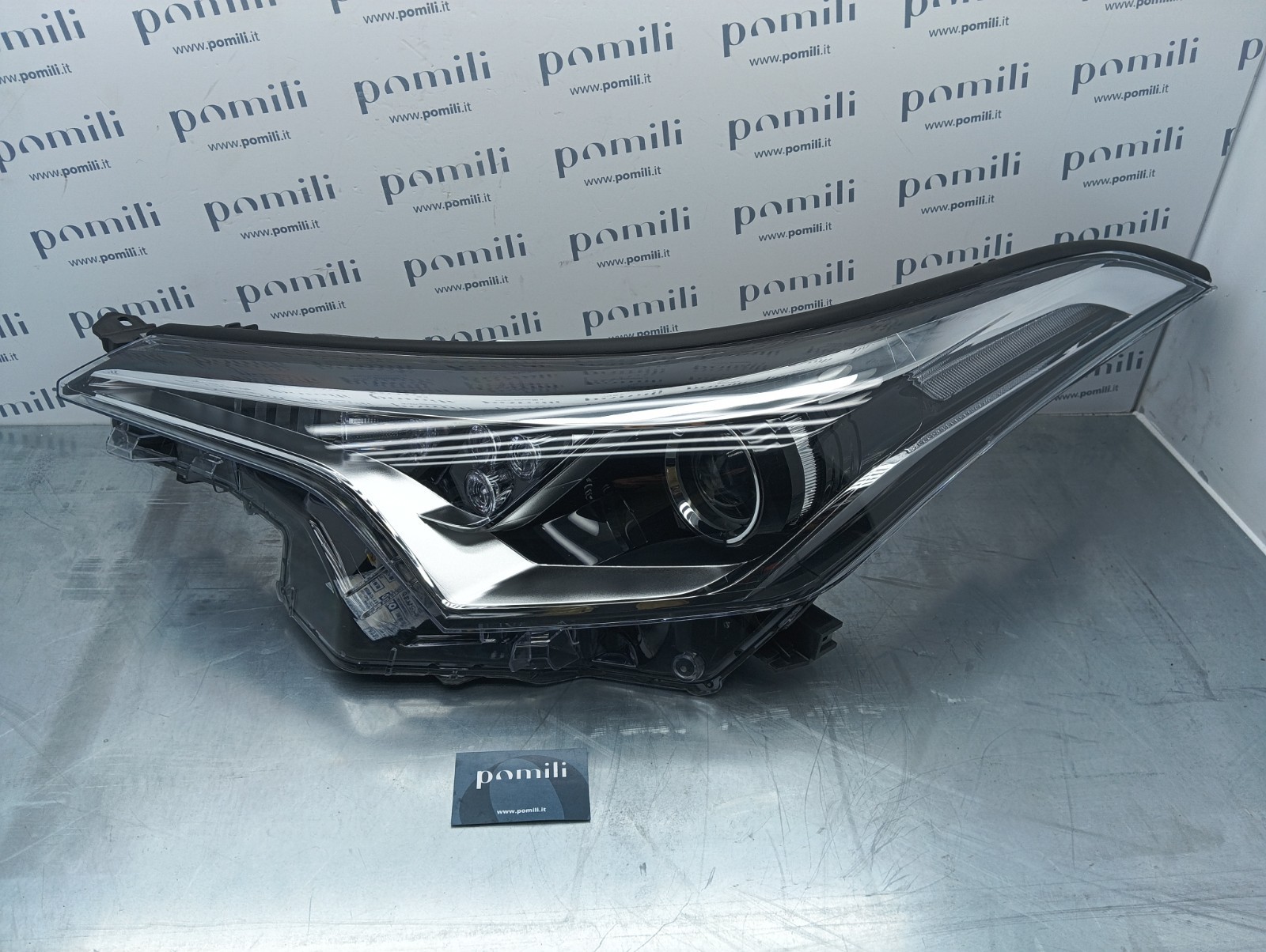 Pomili Fanaleria Toyota C-HR faro sinistro OEM 81170-F4030