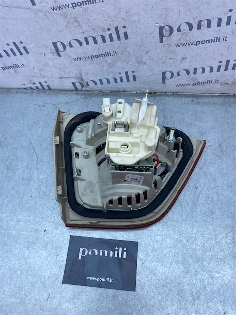 Pomili Fanaleria Fanale post. parte int. DX BMW Serie 3 E90 E91 fanale posteriore destro