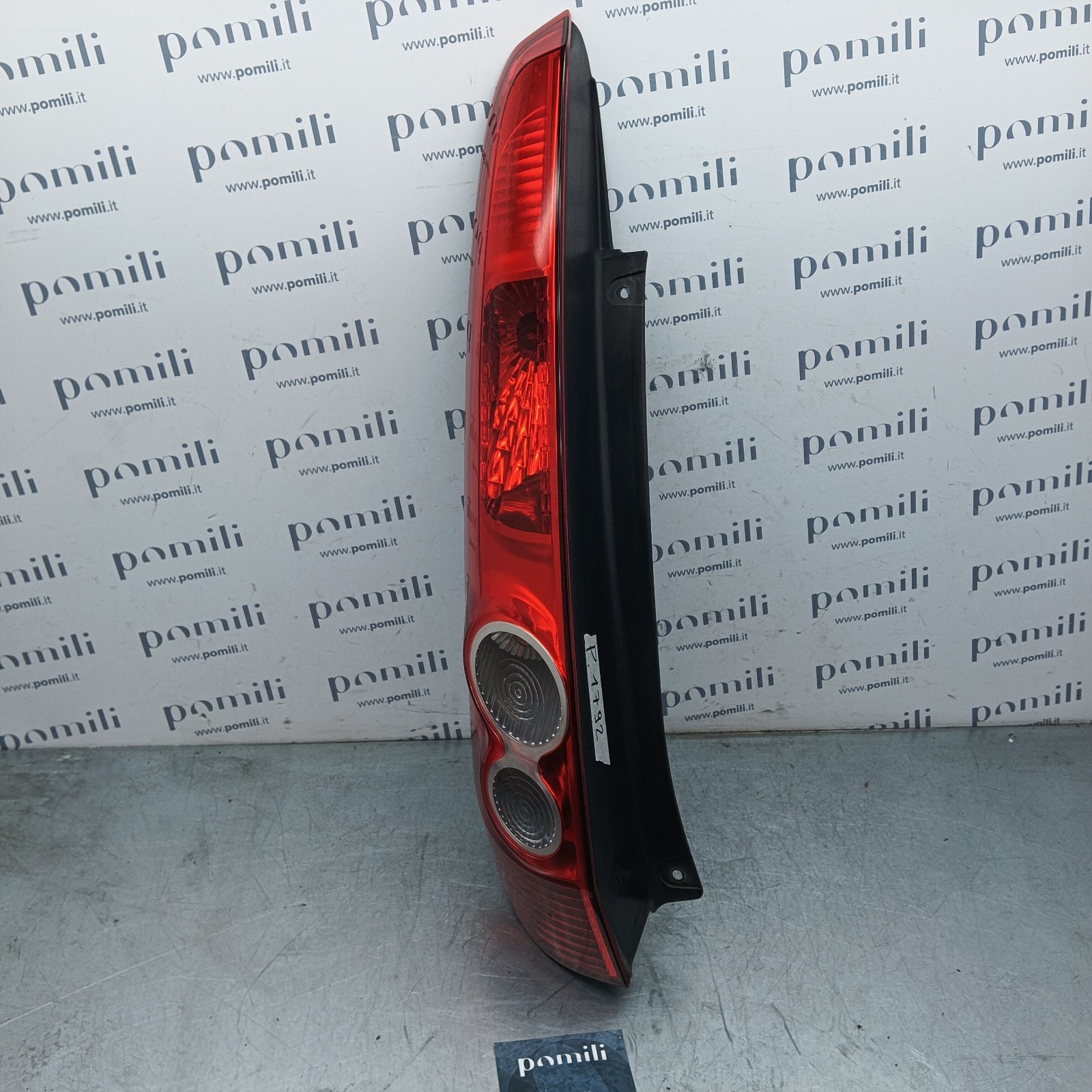 Pomili Fanaleria Fanale posteriore sinistro Ford Fiesta V 6S61-13405-A usato
