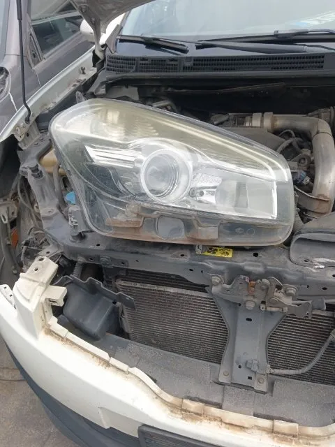Pomili Fanaleria NISSAN QASHQAI J10E/JJ10E proiettore destro