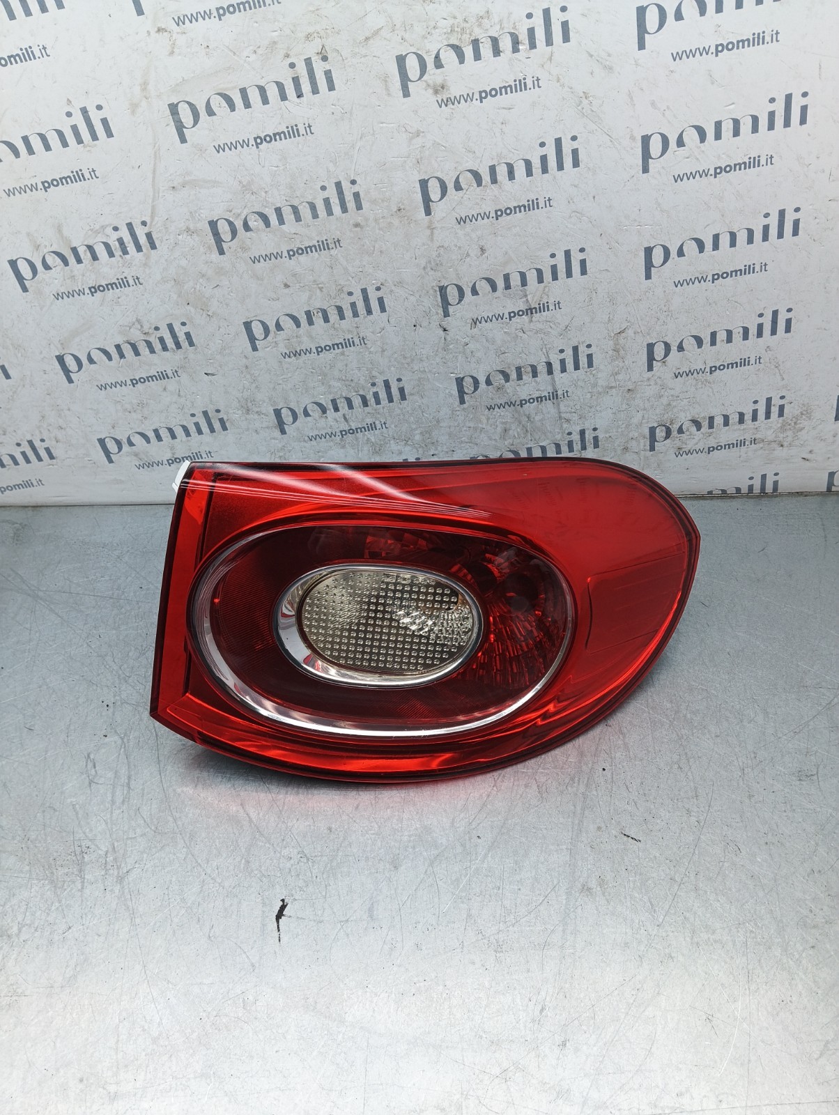 Pomili Fanaleria Volkswagen Tiguan fanale posteriore destro usato