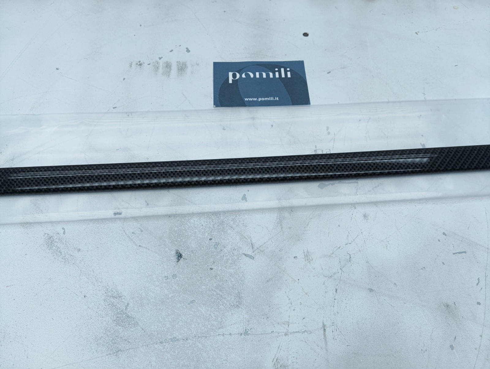 Pomili Rivestimenti interni Toyota Yaris 4 PW405-0D001-CN modanatura portabagagli in fibra di carbonio