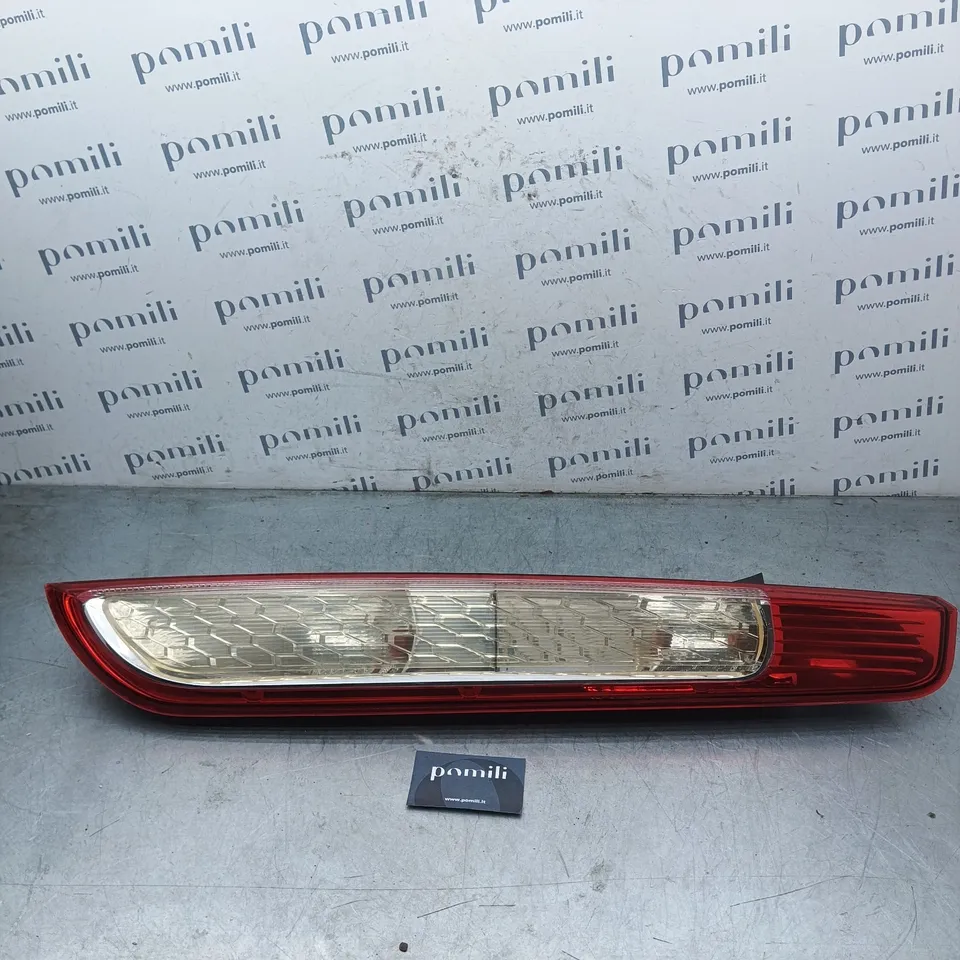 Pomili Fanaleria Fanale posteriore sinistro Ford Focus (2008–2011) usato OEM 8M5113405AD