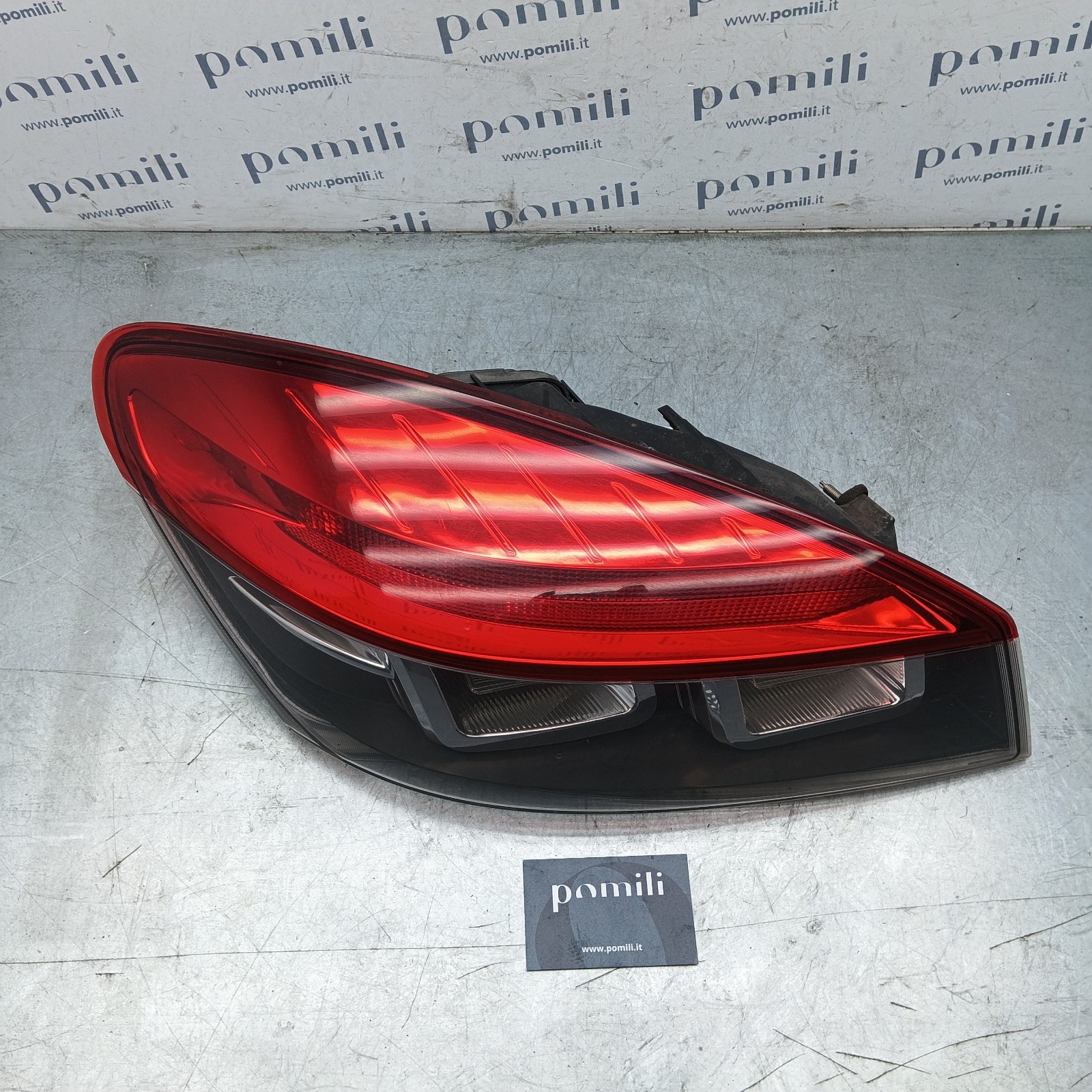 Pomili Fanaleria Renault Megane III Coupé fanale posteriore destro usato