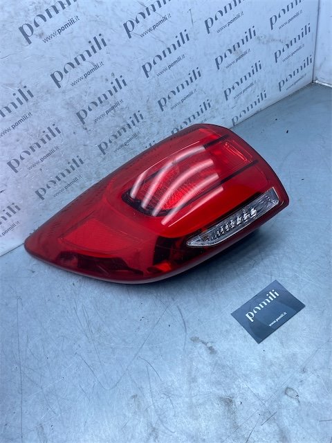 Pomili Fanaleria Fanale posteriore Kia Sportage III sinistro parte esterna