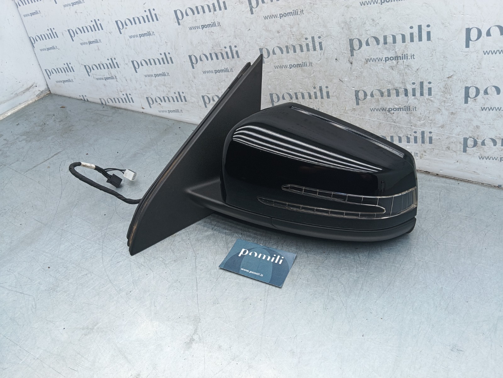 Pomili Cristalli Specchietto Mercedes Classe B W246 A1767270788 sinistro 13 pin usato