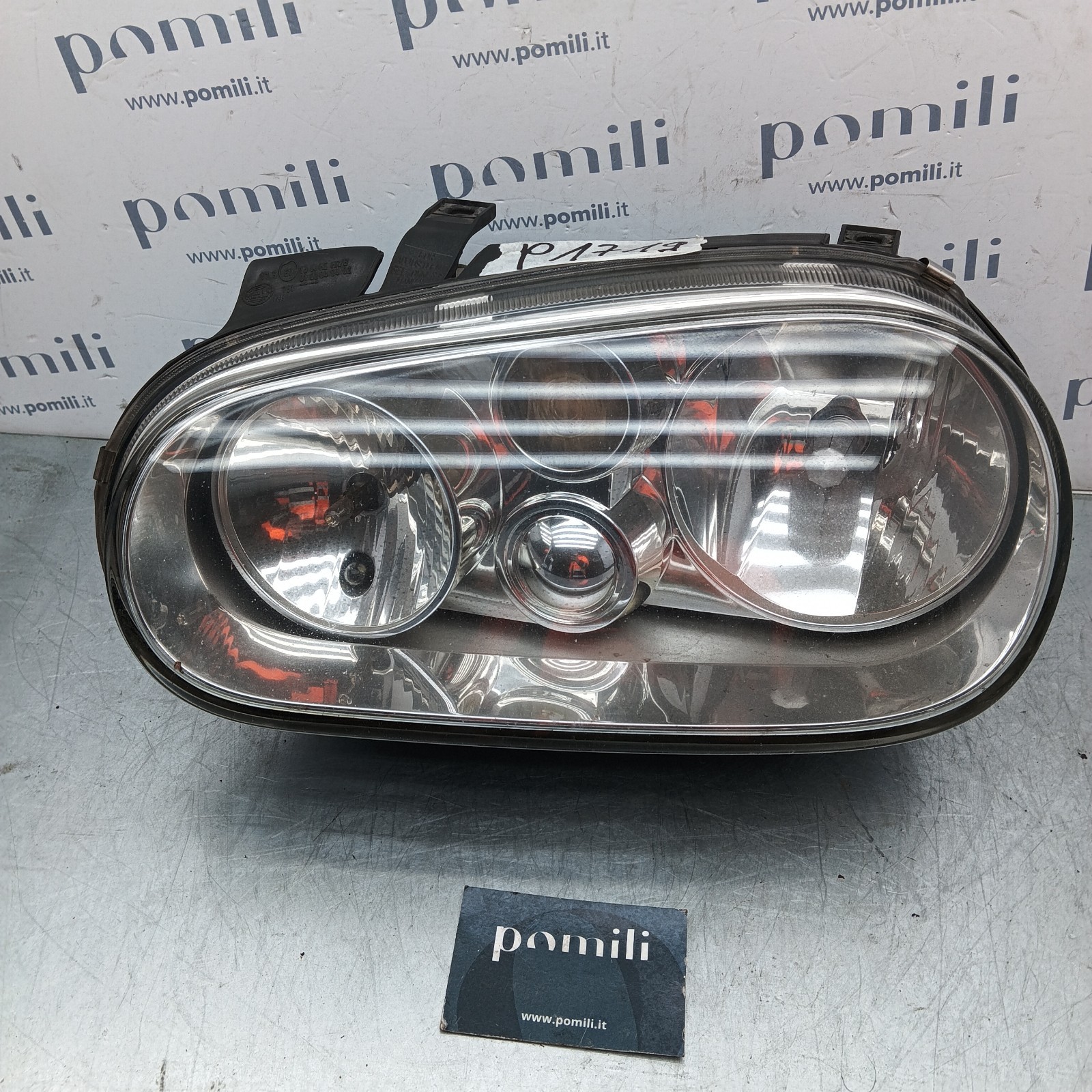 Pomili Fanaleria faro anteriore sinistro Volkswagen Golf 4 150145-00 usato