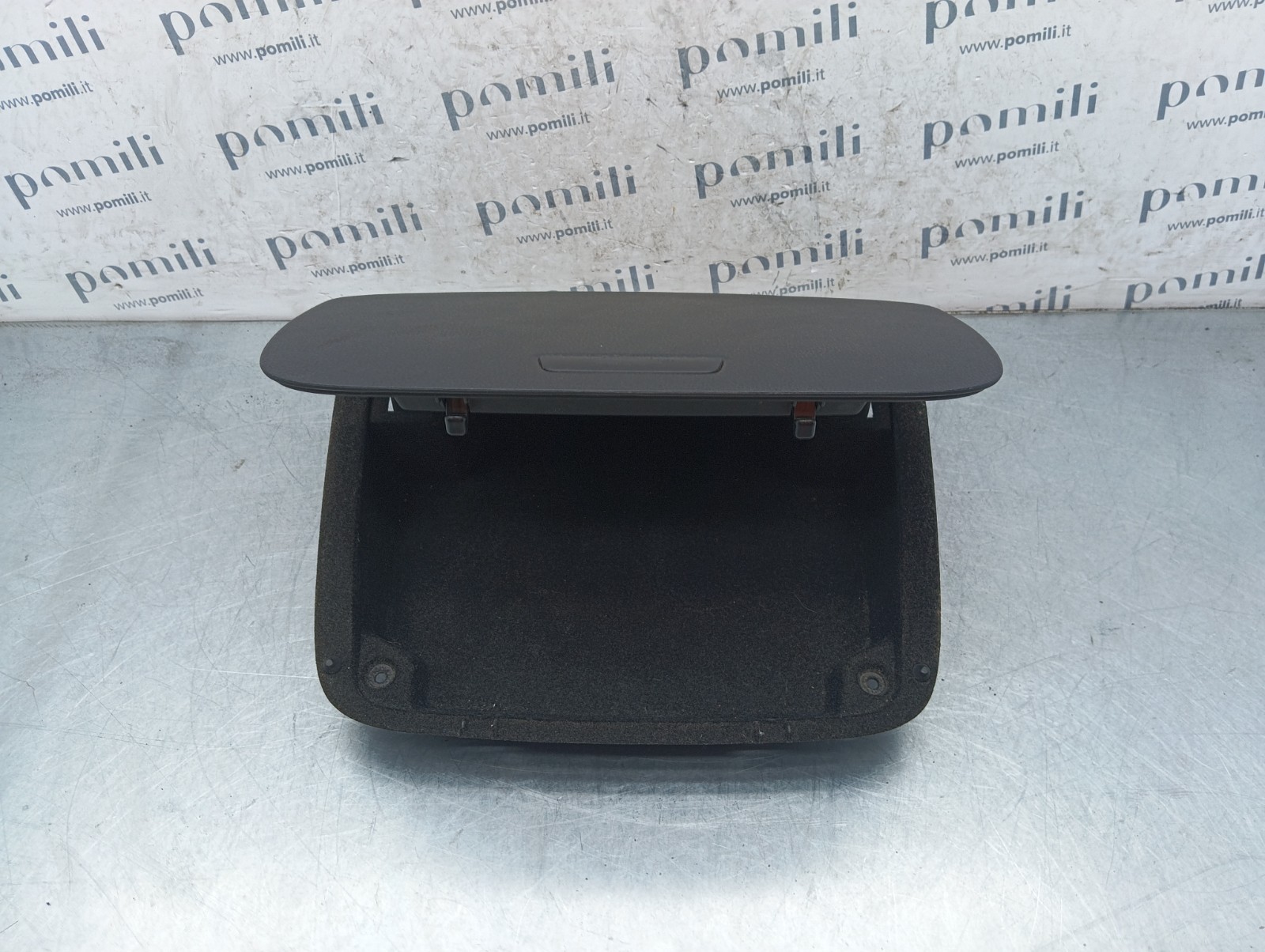 Pomili Rivestimenti interni e parti interne Volkswagen Sharan vano portaoggetti 7N0857922 usato