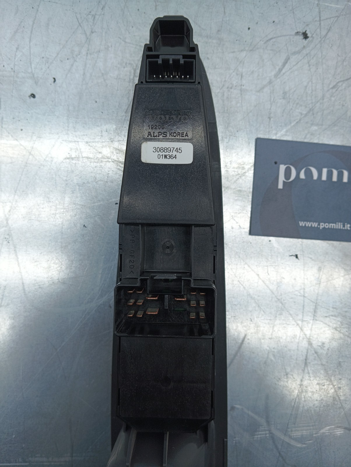 Pomili Rivestimenti interni e parti interne Volvo V40 S40 pulsantiera alzacristalli anteriore sinistra 30889745 usata