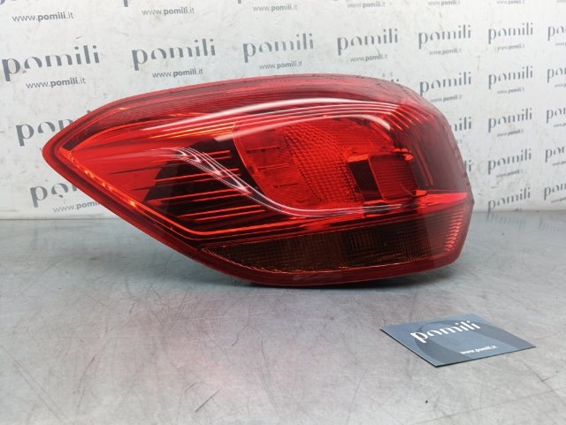 Pomili Fanaleria Opel Astra P10 fanale posteriore sinistro