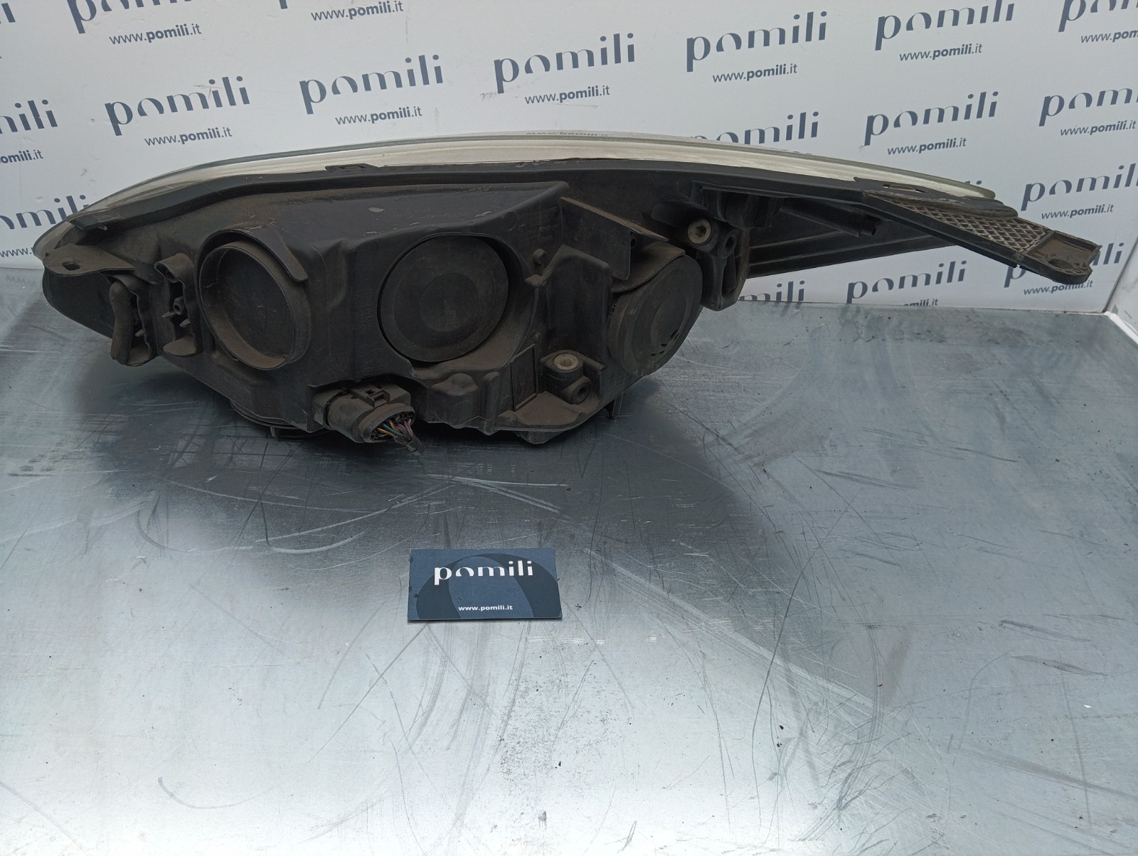 Pomili Fanaleria Volkswagen Passat B6 faro anteriore destro usato