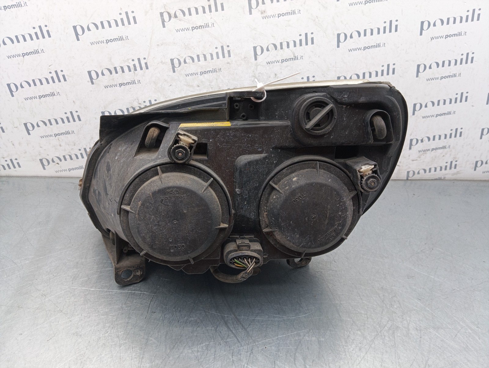 Pomili Fanaleria Fiat Doblò (2002-2012) 51805935 faro anteriore destro usato