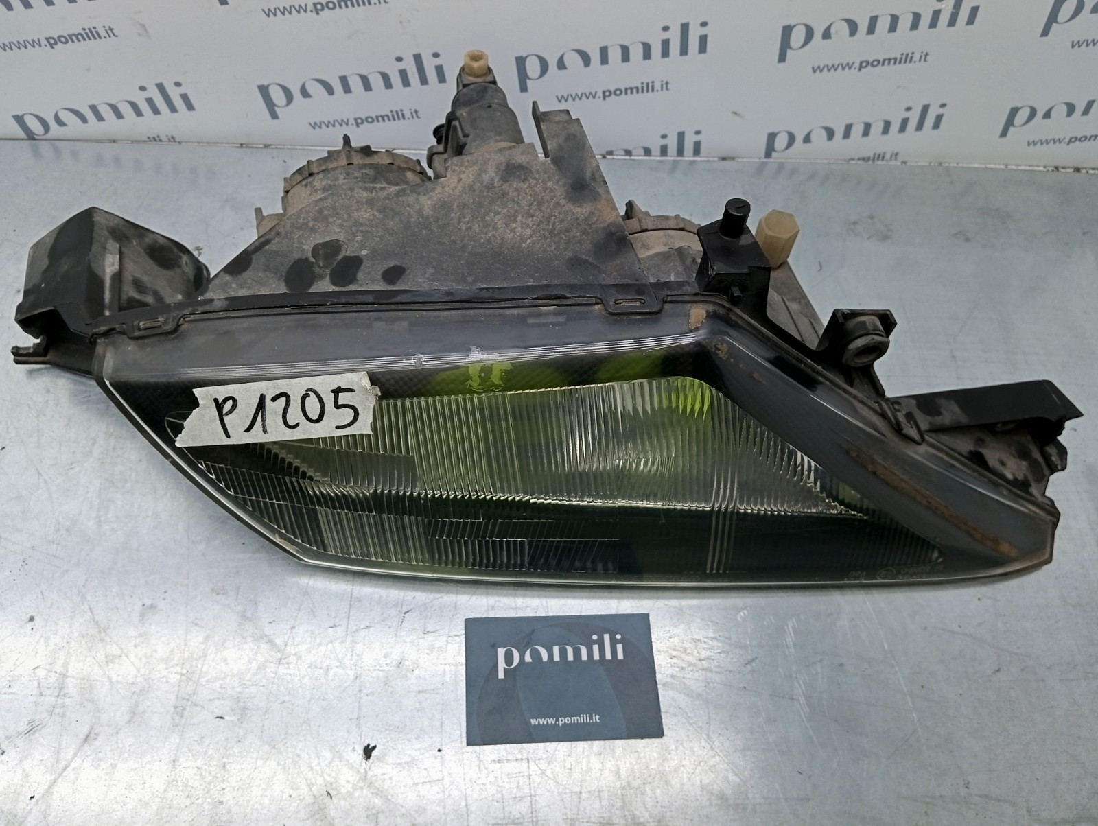 Pomili Fanaleria Lancia Ypsilon faro anteriore destro usato 37120748