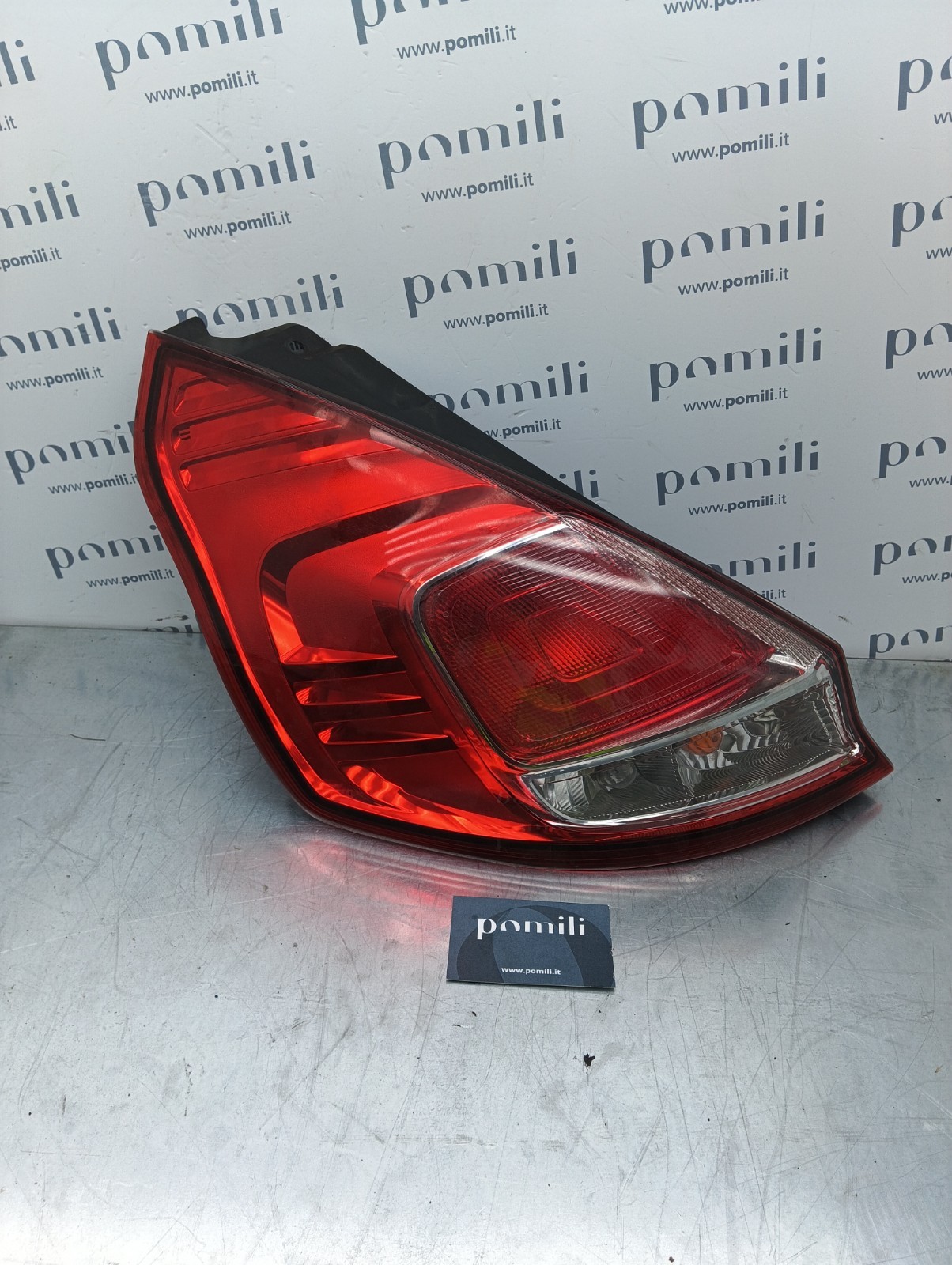 Pomili Fanaleria Ford Fiesta MK7 fanale posteriore sinistro C1BB-13405-A
