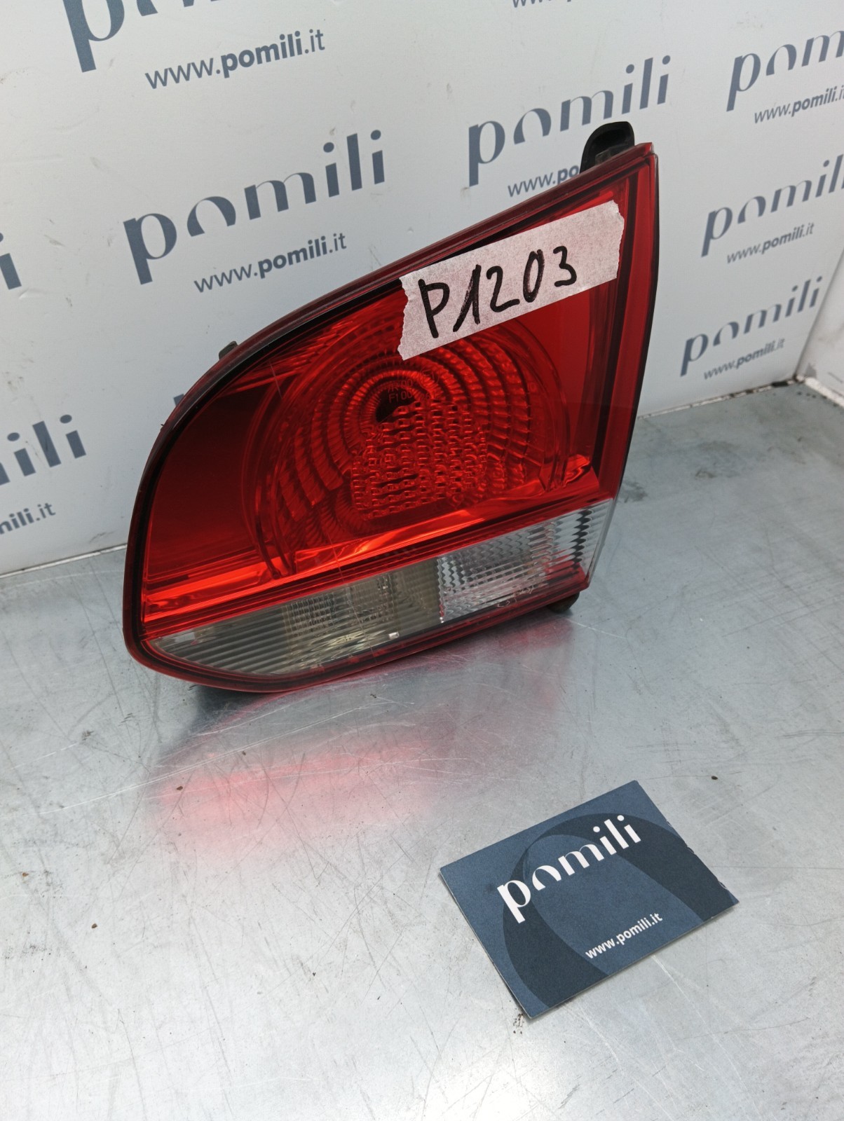 Pomili Fanaleria 89090940 fanale posteriore destro portellone Golf VI usato