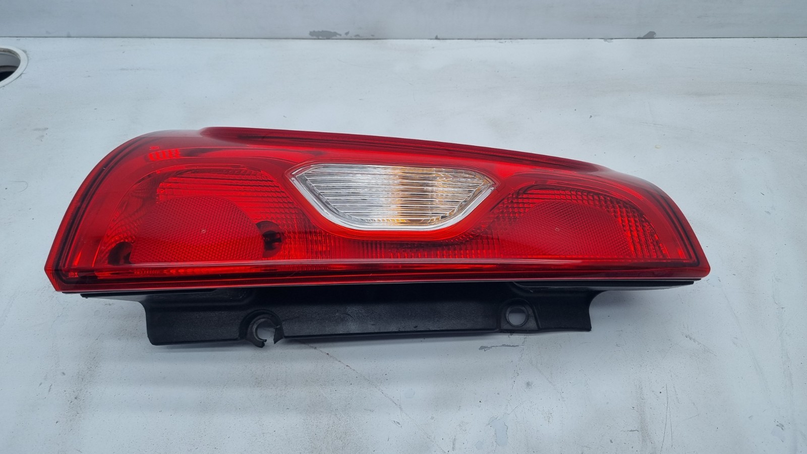 Pomili Fanaleria Fiat Panda 312 fanale posteriore sinistro usato