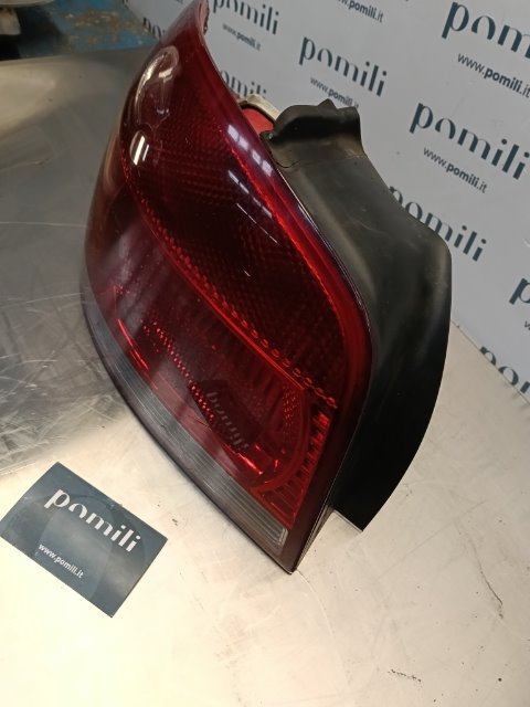 Pomili Fanaleria Audi A3 (8P) (04/03-06/10) fanale posteriore sinistro