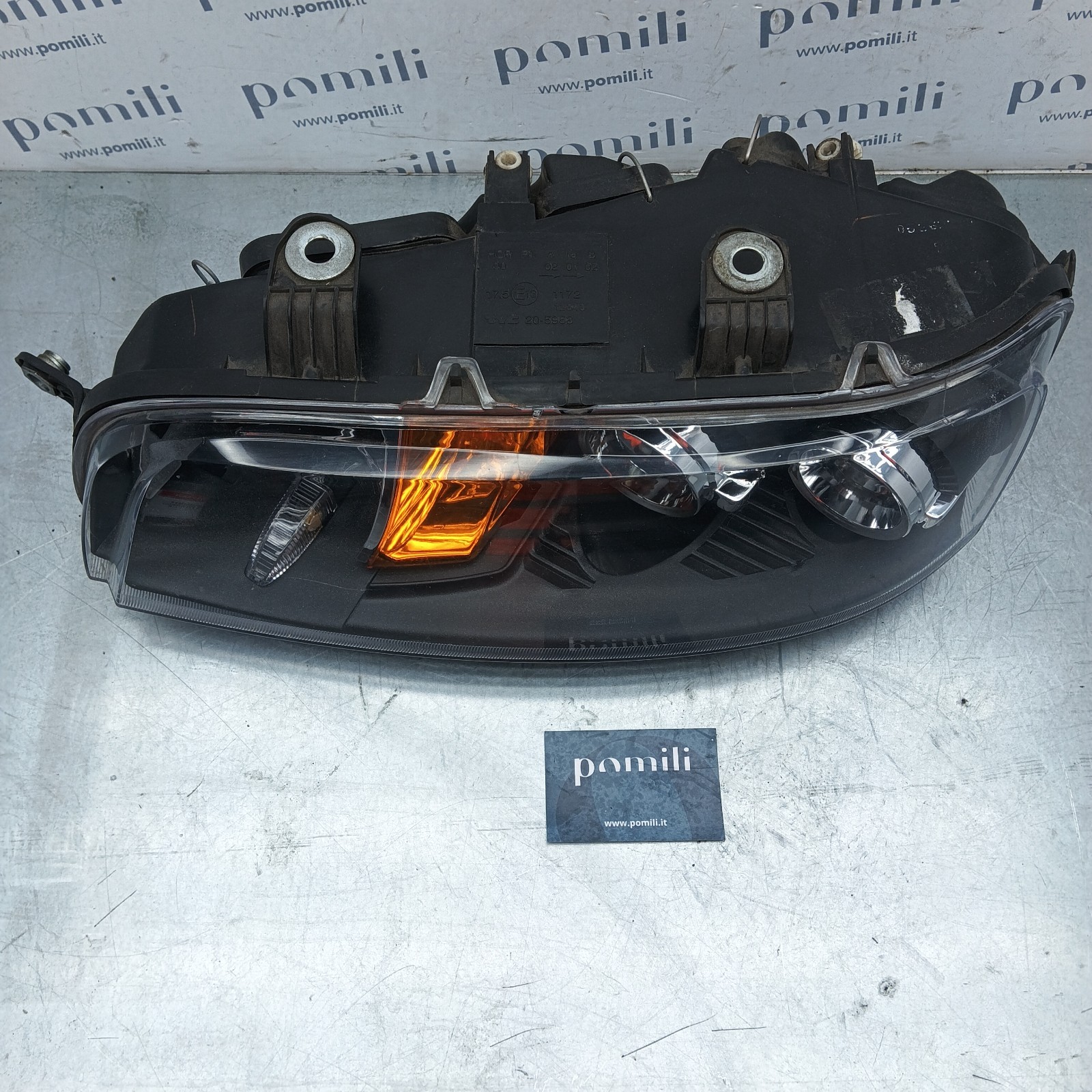 Pomili Fanaleria Fiat Punto 188 faro anteriore sinistro 205958 usato