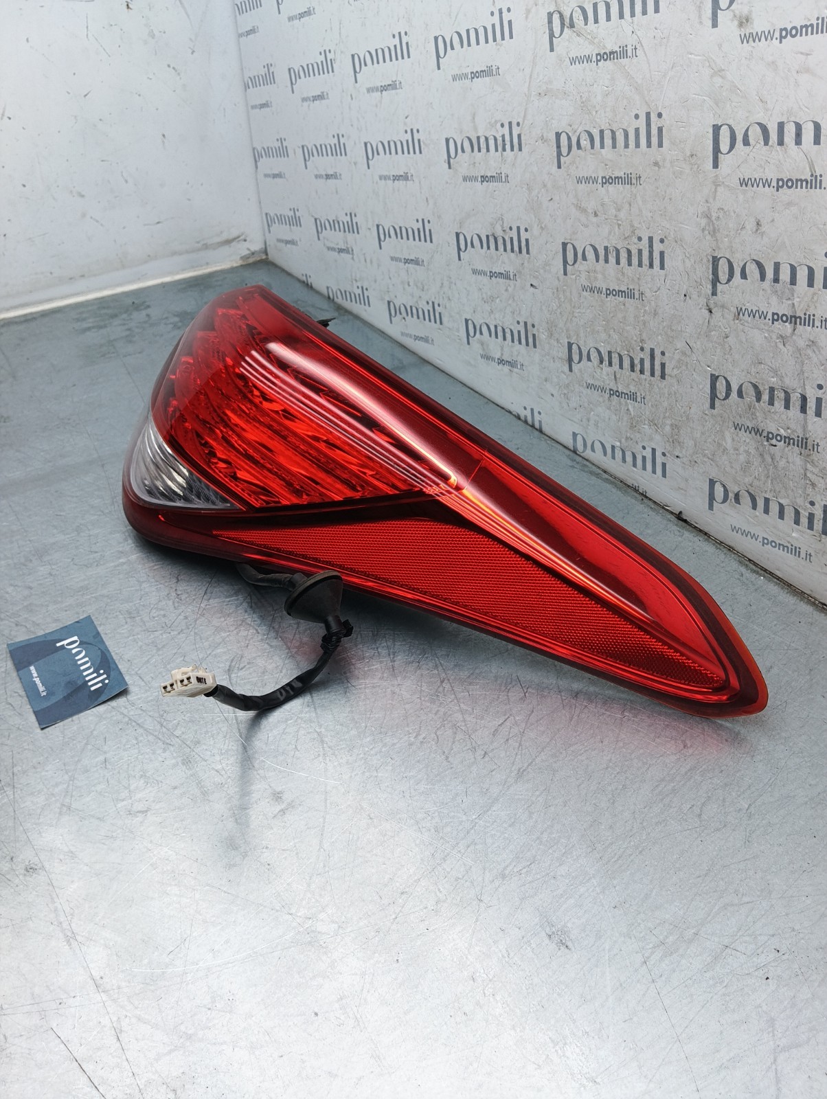 Pomili Fanaleria Hyundai I40 92402-3Z3 fanale posteriore destro usato