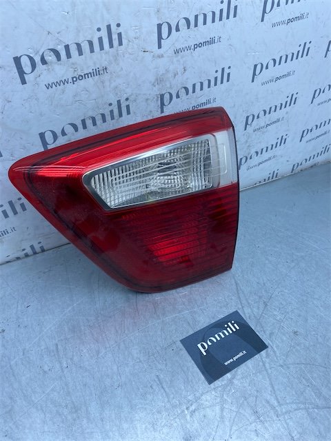 Pomili Fanaleria Fanale post. parte int. DX FORD C-MAX (CB7) (09/10>05/15<) destro