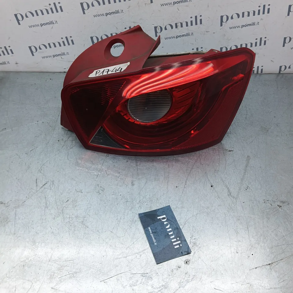 Pomili Fanaleria Seat Ibiza IV fanale posteriore sinistro 6J4945095 usato