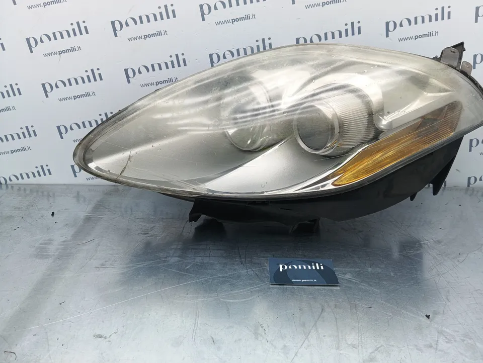 Pomili Fanaleria faro anteriore sinistro Fiat Bravo 43710748 usato