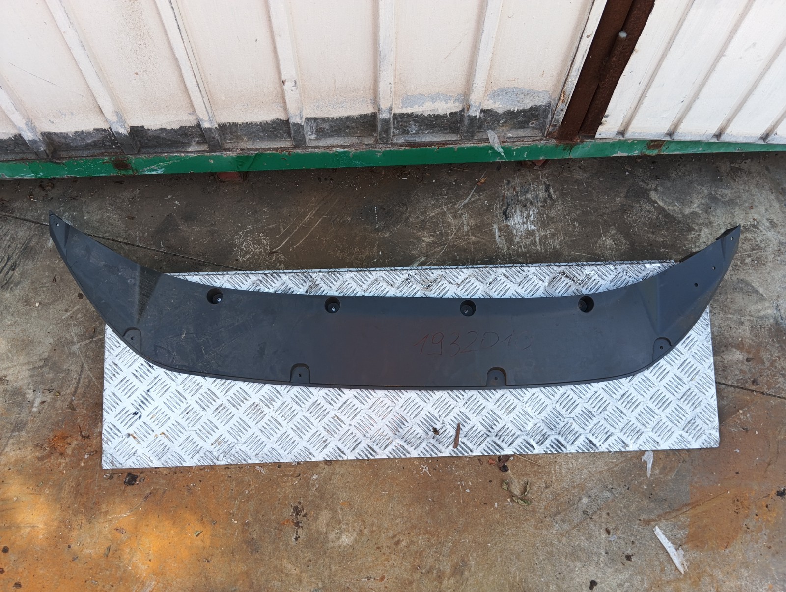 Pomili Lamierati esterni Ford Transit Connect spoiler anteriore cabina nuovo ET76A002A34