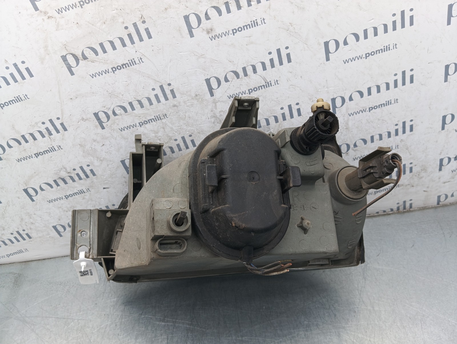 Pomili Fanaleria Faro anteriore destro Renault Clio I 551-1123R usato