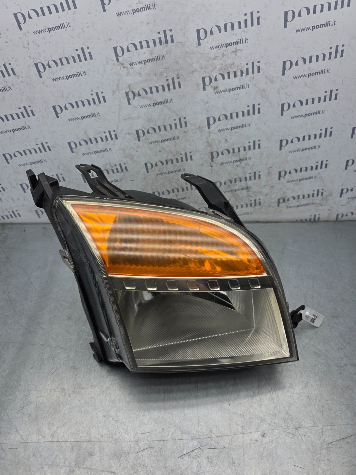 Pomili Fanaleria Faro anteriore destro Ford Fusion II 2006-2012 6N11-13W029-DA usato