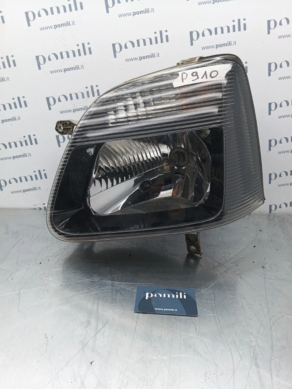 Pomili Fanaleria Opel Agila faro anteriore sinistro 13173389 usato