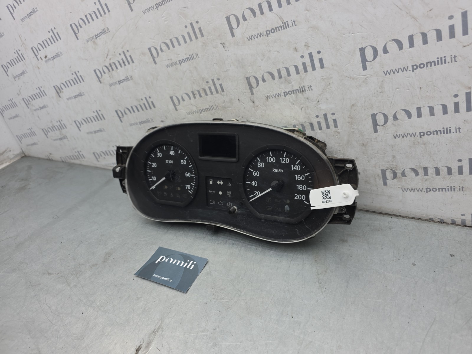 Pomili Rivestimenti interni e parti interne Dacia quadro strumenti usato