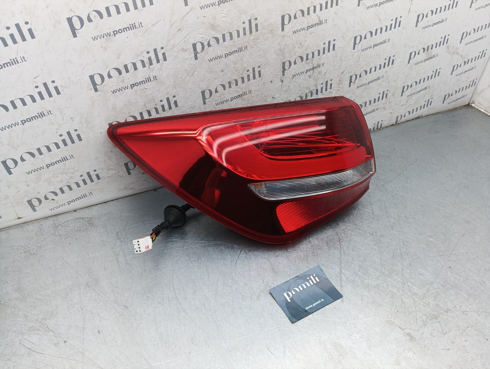 Pomili Fanaleria Fanale posteriore sinistro Kia Ceed (2012-2018) 92401-A2500 fanale sinistro